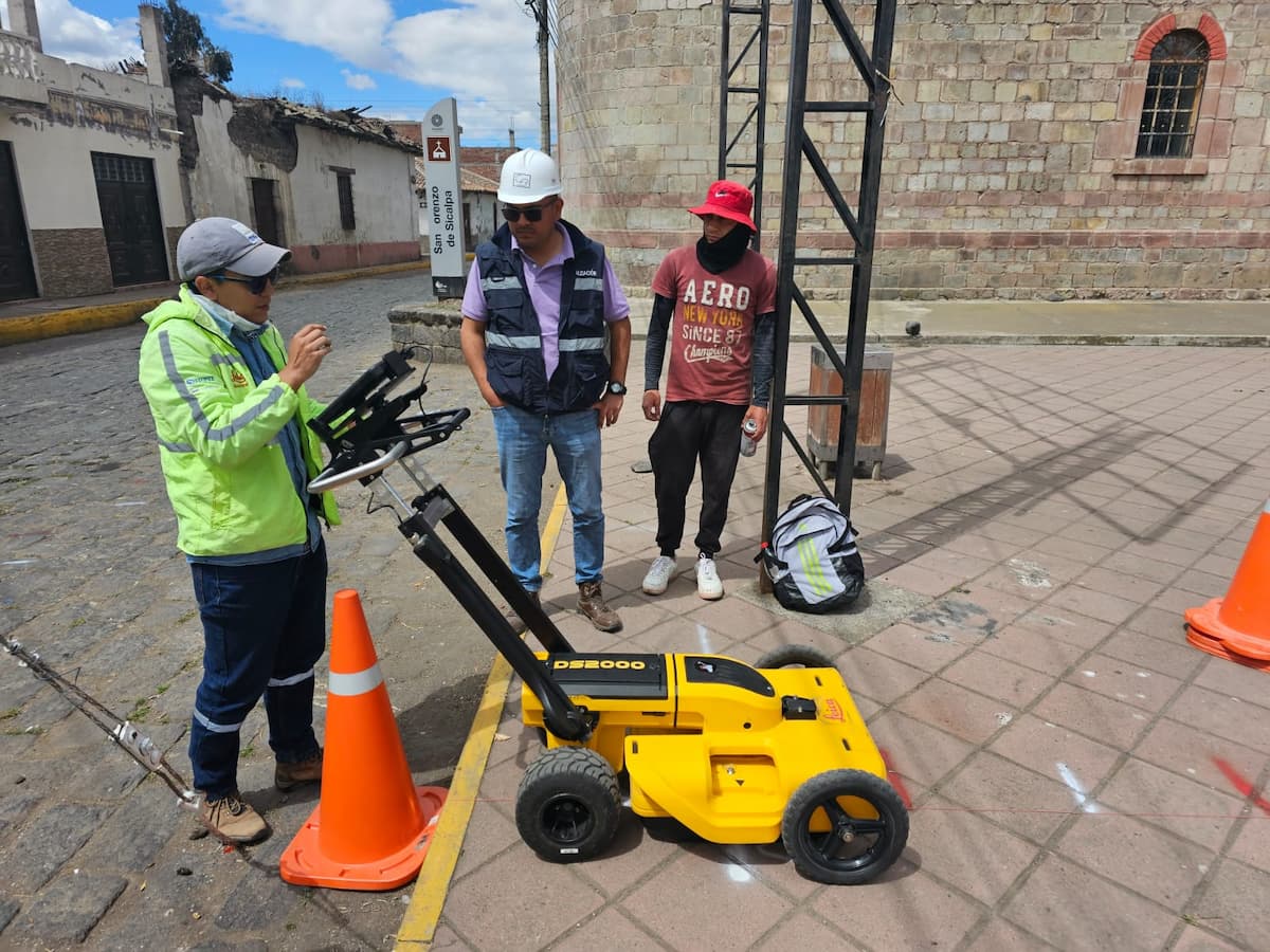 vietic-ecuador-equipos-topograficos-geodesicos-29