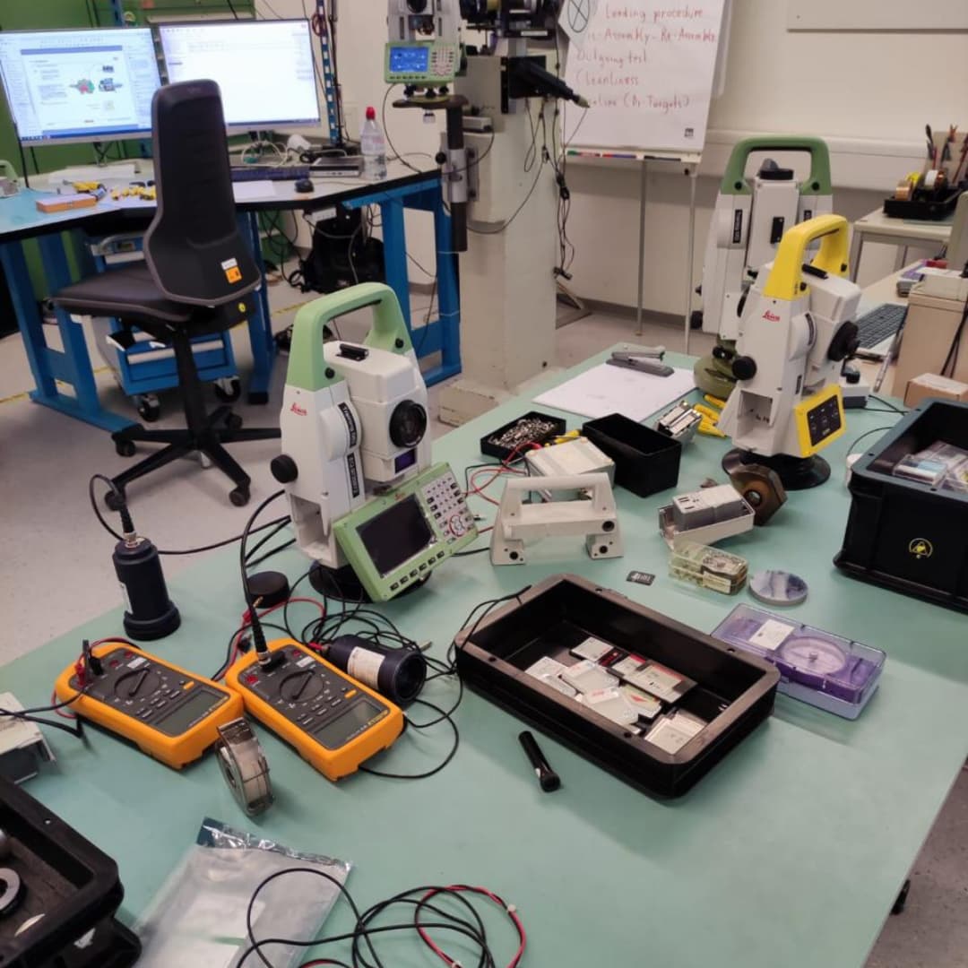 vietic-servicio-tecnico-equipos-topograficos-.